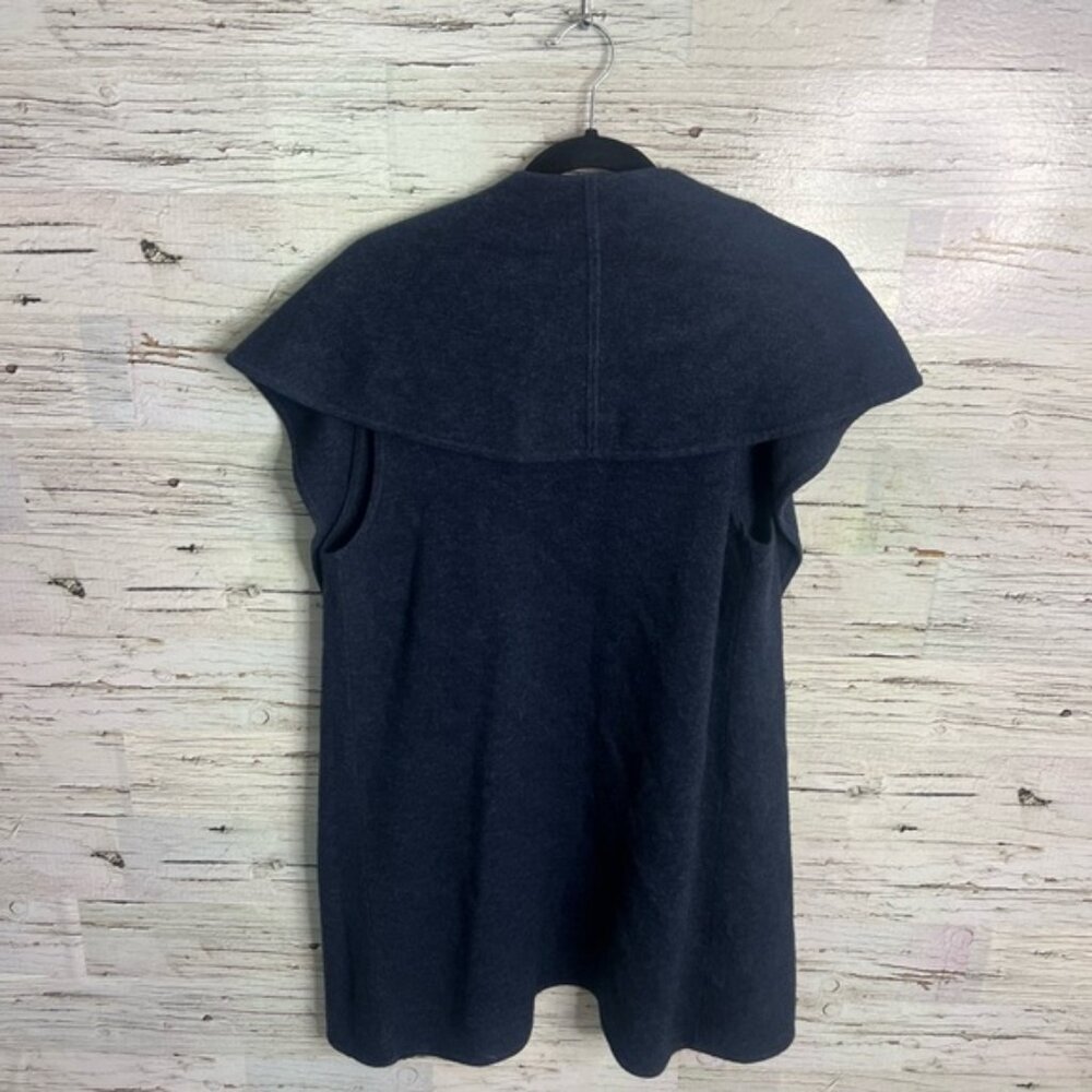 Club Monaco Navy Blue Vest Lambswool Size small - Picture 7 of 7